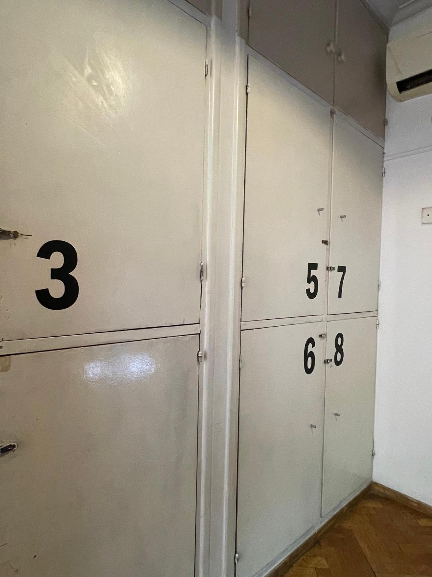 Mora Hostel *