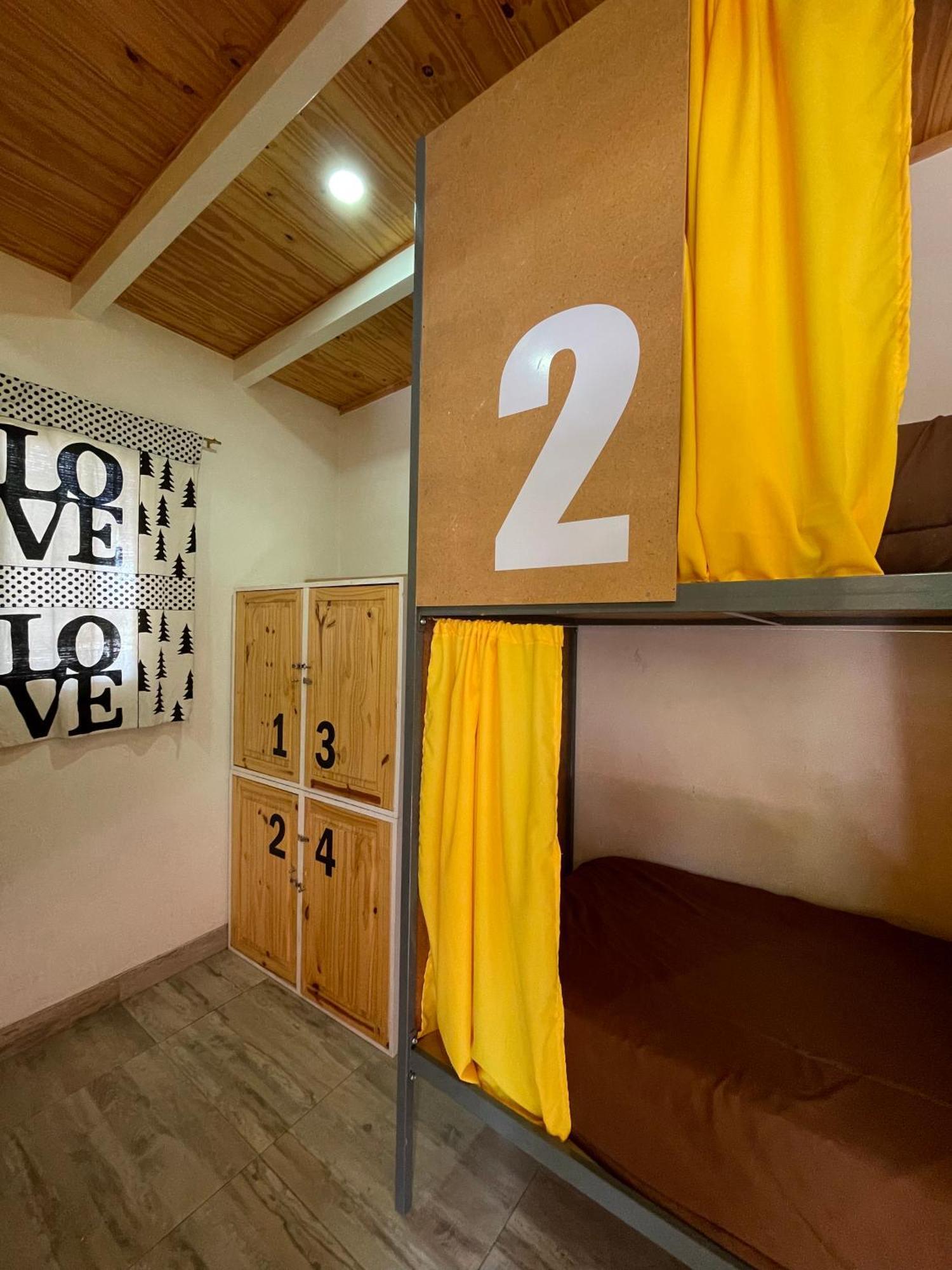 Mora Hostel *